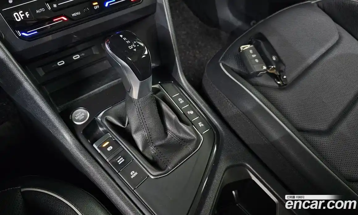 Volkswagen Tiguan 2023 2.0 гидро в Москве № 1151076, фото 9