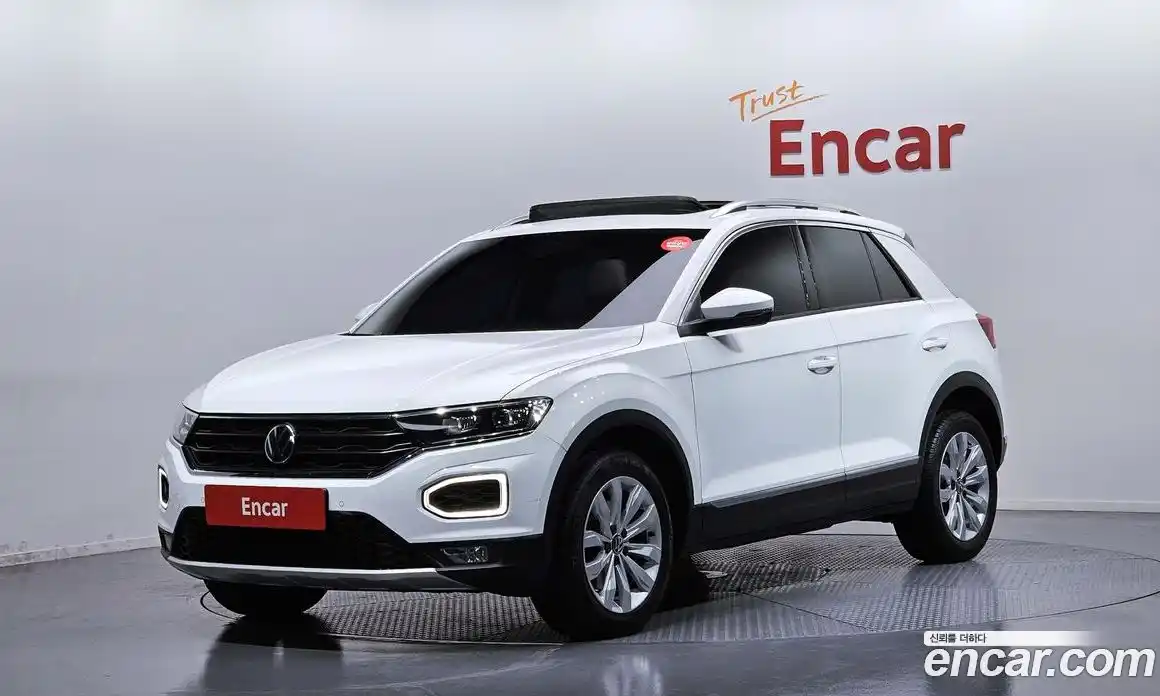 Volkswagen T-Roc 2021 2.0 гидро в Москве № 1151132, фото 1