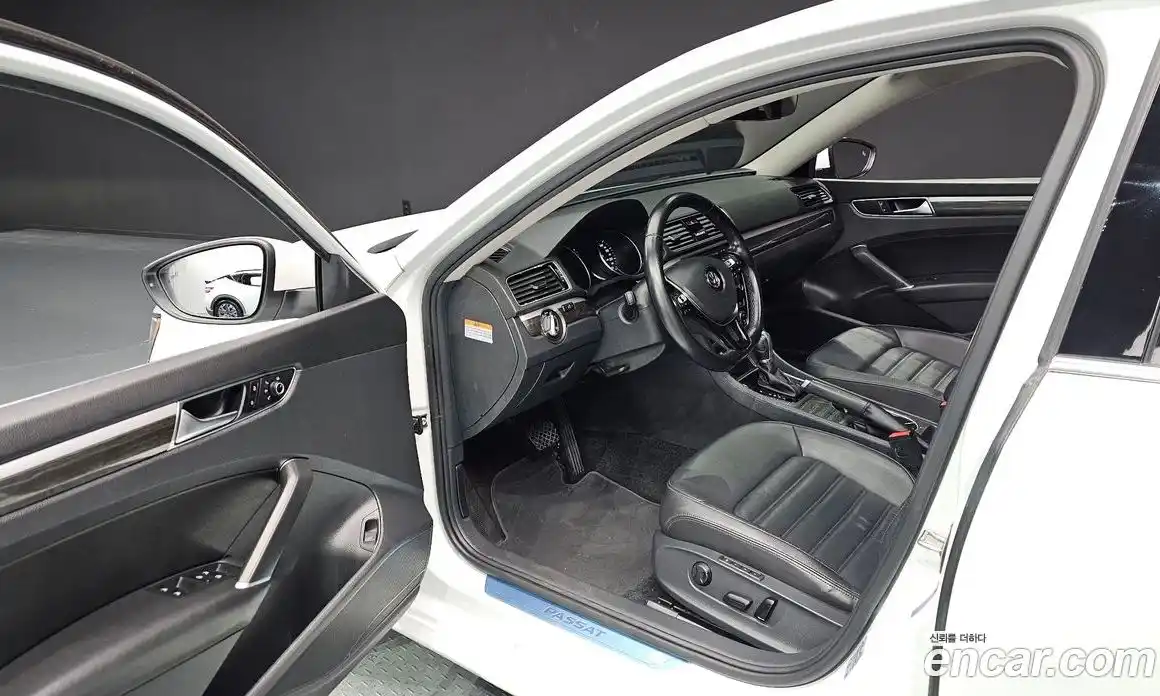 Volkswagen Passat 2018 2.0 гидро в Москве № 1151165, фото 11