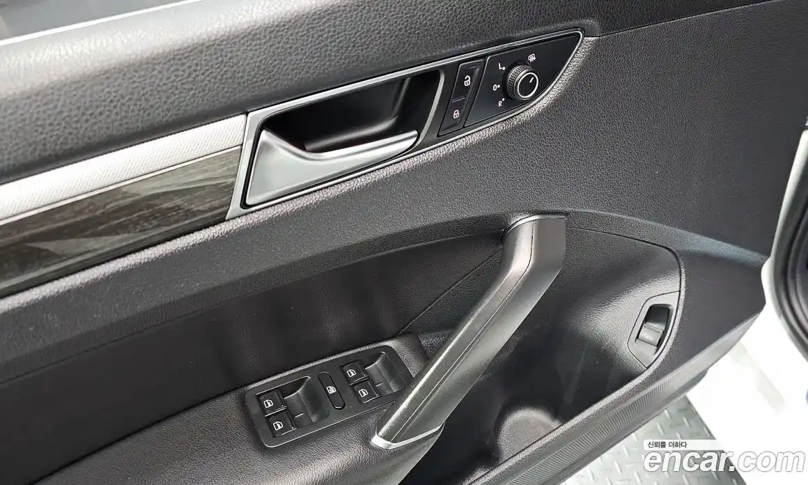 Volkswagen Passat 2018 2.0 гидро в Москве № 1151165, фото 12