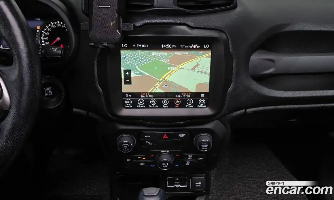 Jeep Renegade 2020 1.6 гидро в Москве № 1151528, фото 14
