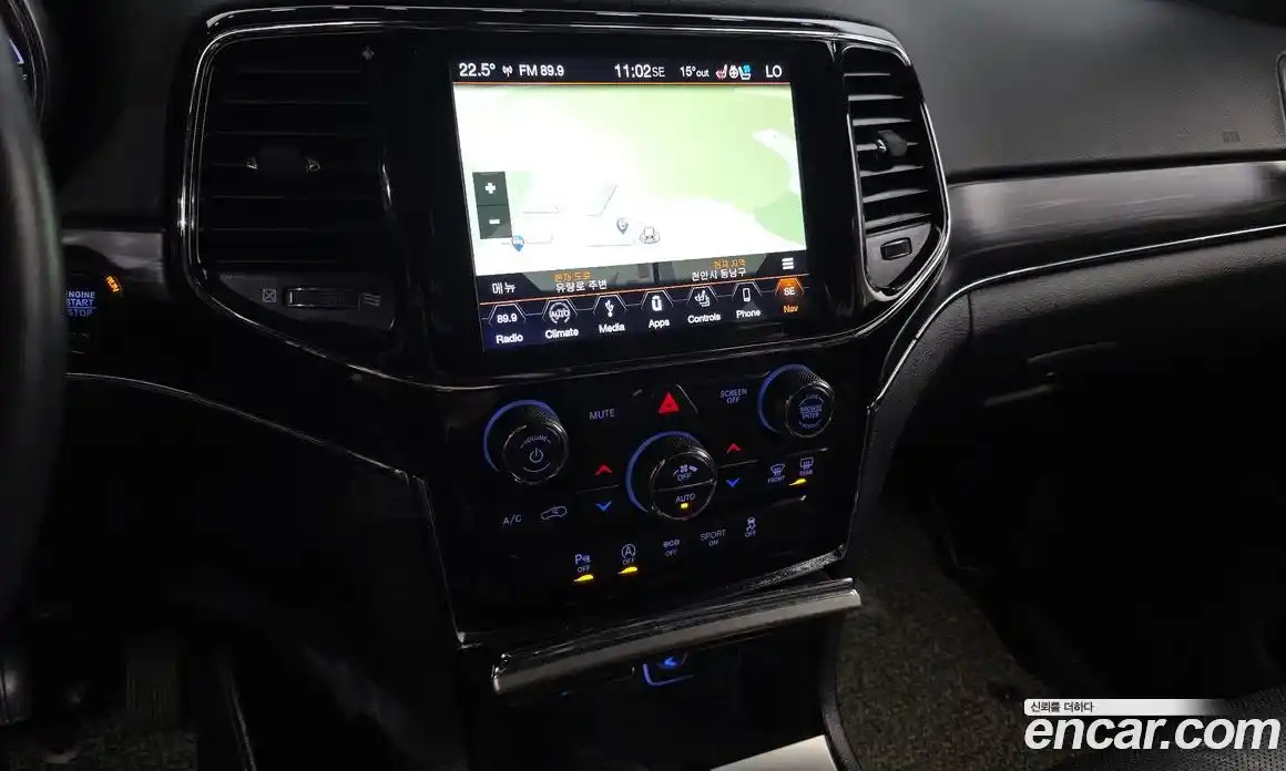 Jeep Cherokee 2019 3.6 гидро в Москве № 1151634, фото 15