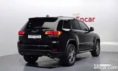 Jeep Cherokee 2019 3.6 гидро в Москве № 1151634, миниатюра 2