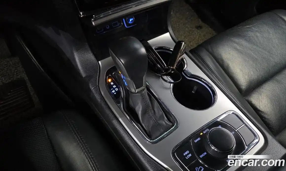 Jeep Cherokee 2019 3.6 гидро в Москве № 1151634, фото 9