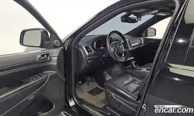 Jeep Cherokee 2019 3.6 гидро в Москве № 1151634, миниатюра 10