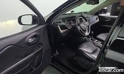 Jeep Cherokee 2017 2.4 гидро в Москве № 1151660, миниатюра 11
