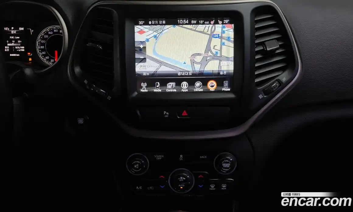 Jeep Cherokee 2017 2.4 гидро в Москве № 1151660, фото 14