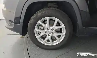 Jeep Cherokee 2017 2.4 гидро в Москве № 1151660, миниатюра 5