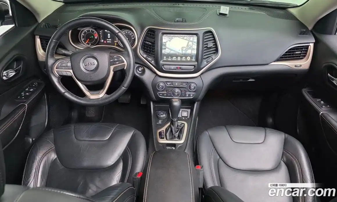 Jeep Cherokee 2017 2.4 гидро в Москве № 1151660, фото 7