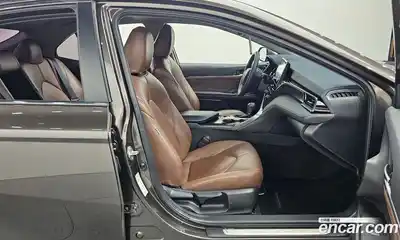 Toyota Camry 2022 2.5 гидро в Москве № 1151715, миниатюра 10