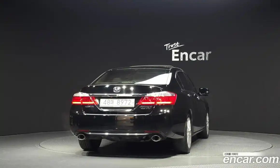 Honda Accord 2013 3.5 гидро в Москве № 1151905, фото 4