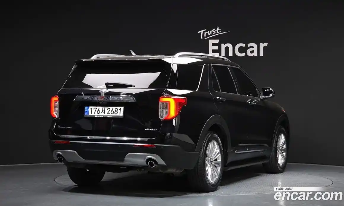 Ford Explorer 2022 2.3 гидро в Москве № 1152073, фото 2
