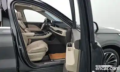 Lincoln Aviator 2020 3.0 гидро в Москве № 1152271, миниатюра 11