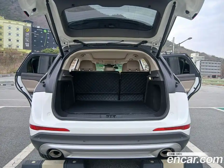 Lincoln Corsair 2022 2.0 гидро в Москве № 1152325, фото 11