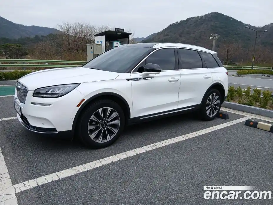 Lincoln Corsair 2022 2.0 гидро в Москве № 1152325, фото 3