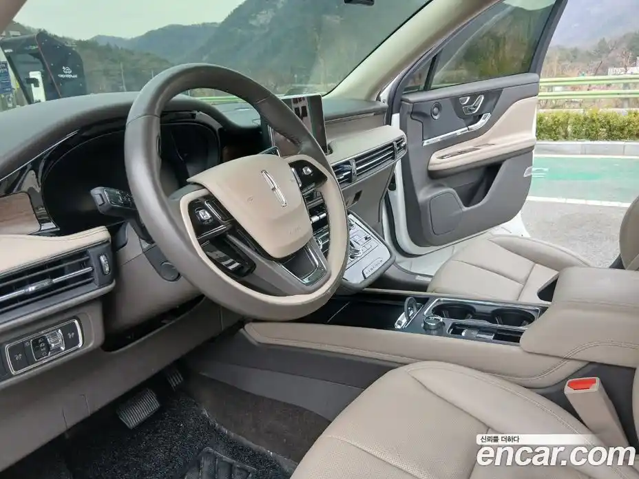 Lincoln Corsair 2022 2.0 гидро в Москве № 1152325, фото 7