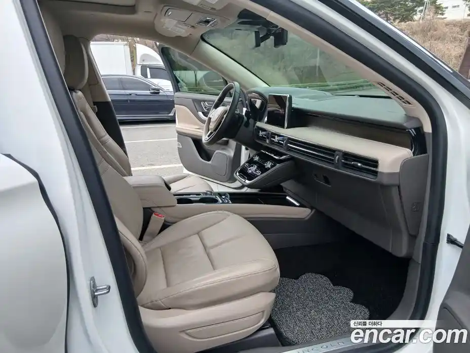 Lincoln Corsair 2022 2.0 гидро в Москве № 1152325, фото 10