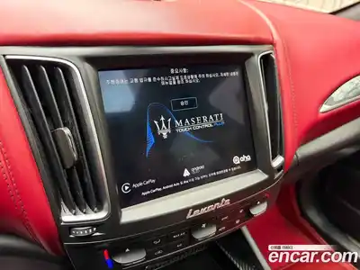 Maserati Levante 2018 3.0 гидро в Москве № 1152469, миниатюра 10