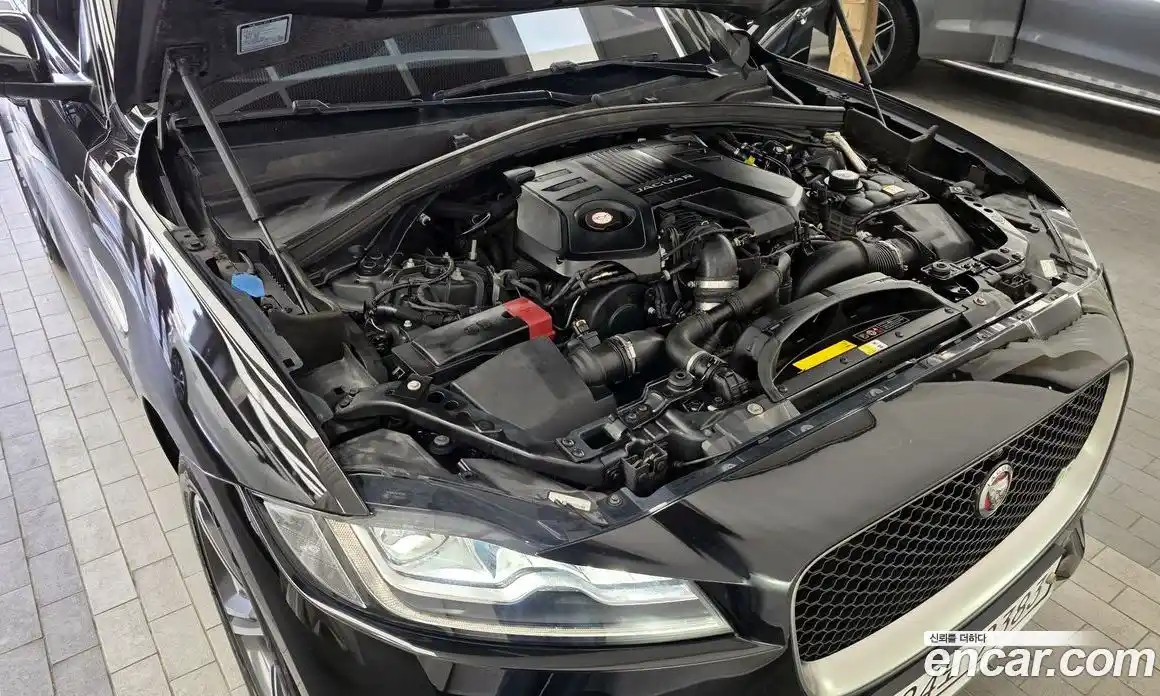 Jaguar F-Pace 2017 3.0 гидро в Москве № 1152578, фото 6
