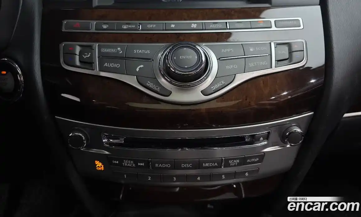 Infiniti QX60 2017 3.5 гидро в Москве № 1152645, фото 15