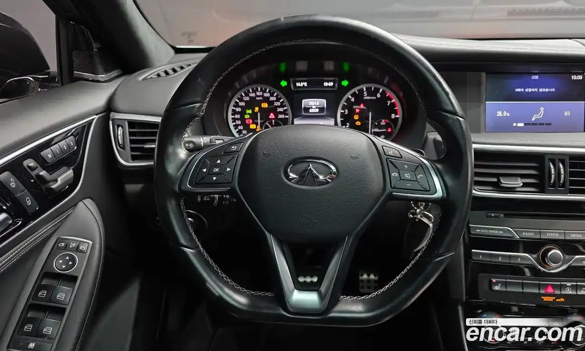 Infiniti Q30 2017 2.0 гидро в Москве № 1152648, фото 13