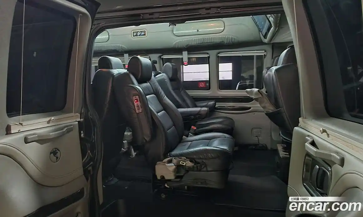 Chevrolet Express Van 2012 6.0 гидро в Москве, фото 12