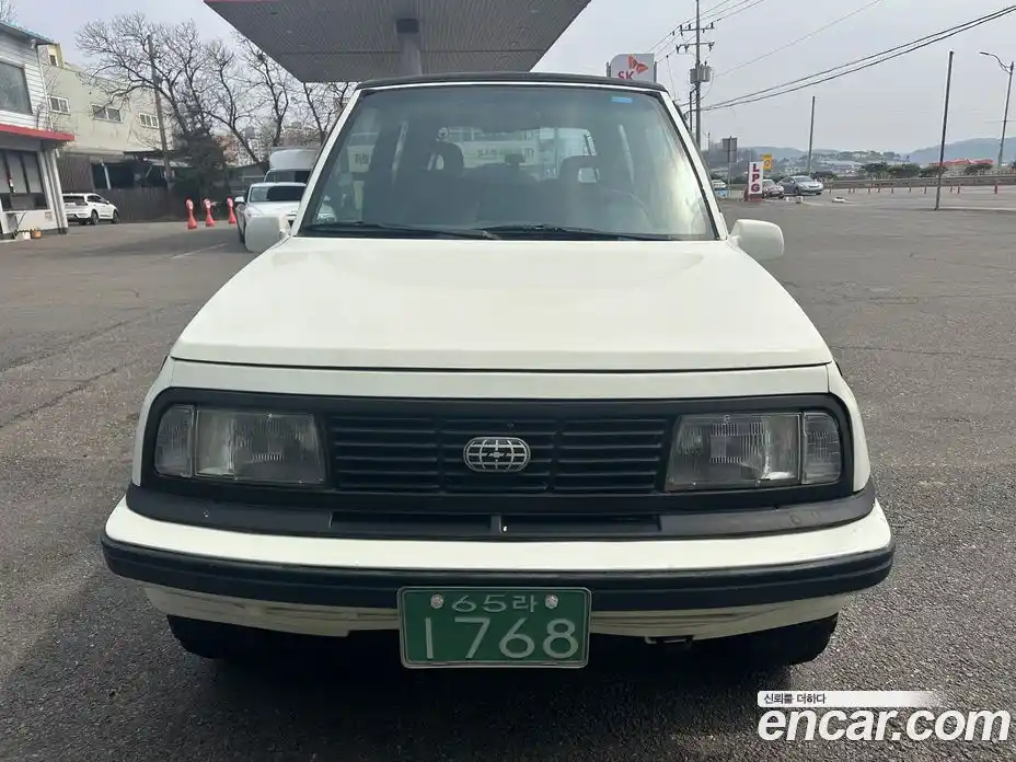 Chevrolet Tracker 1994 1.6 Автомат в Москве № 1152981, фото 1