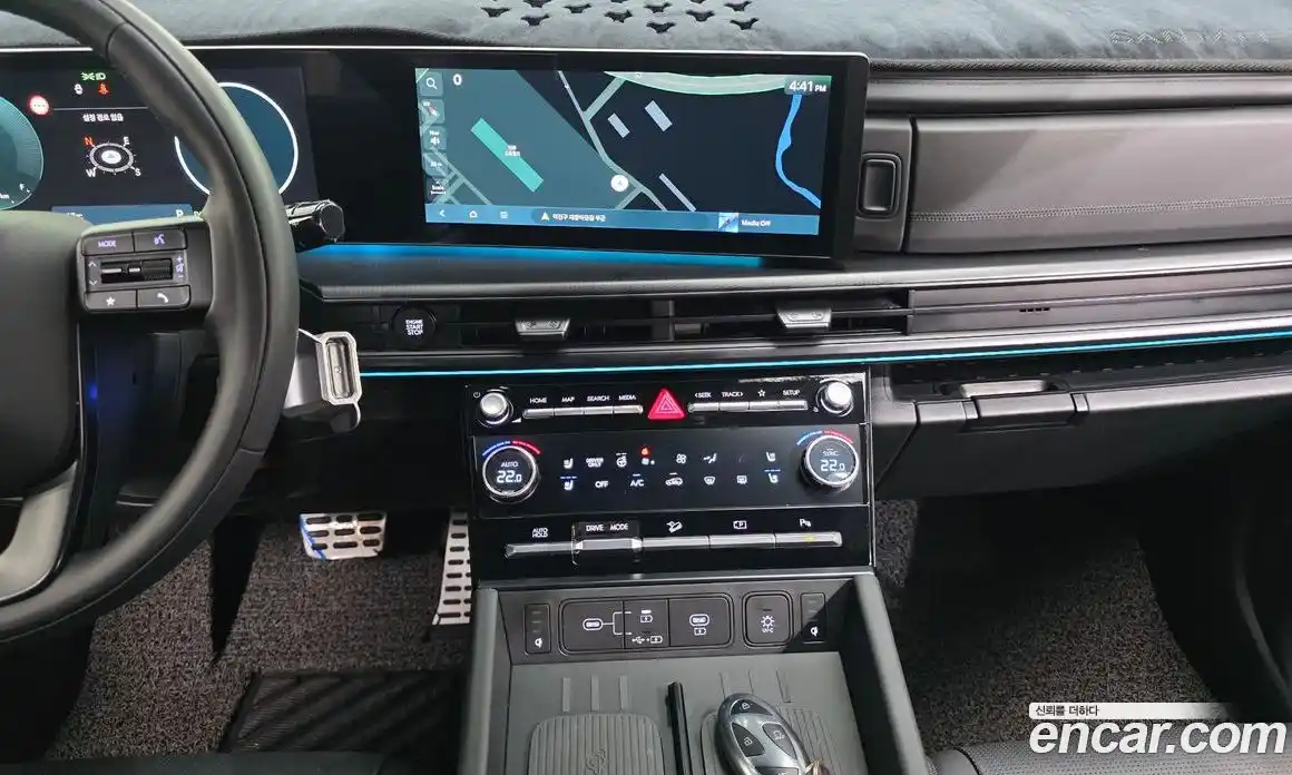 Hyundai Santa Fe 2025 1.6 Автомат в Москве № 1154491, фото 14