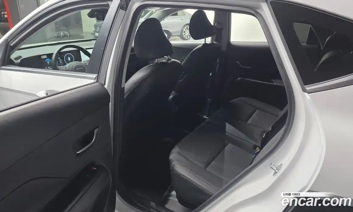 Hyundai Kona 2024 1.6 гидро в Москве № 1154564, фото 11