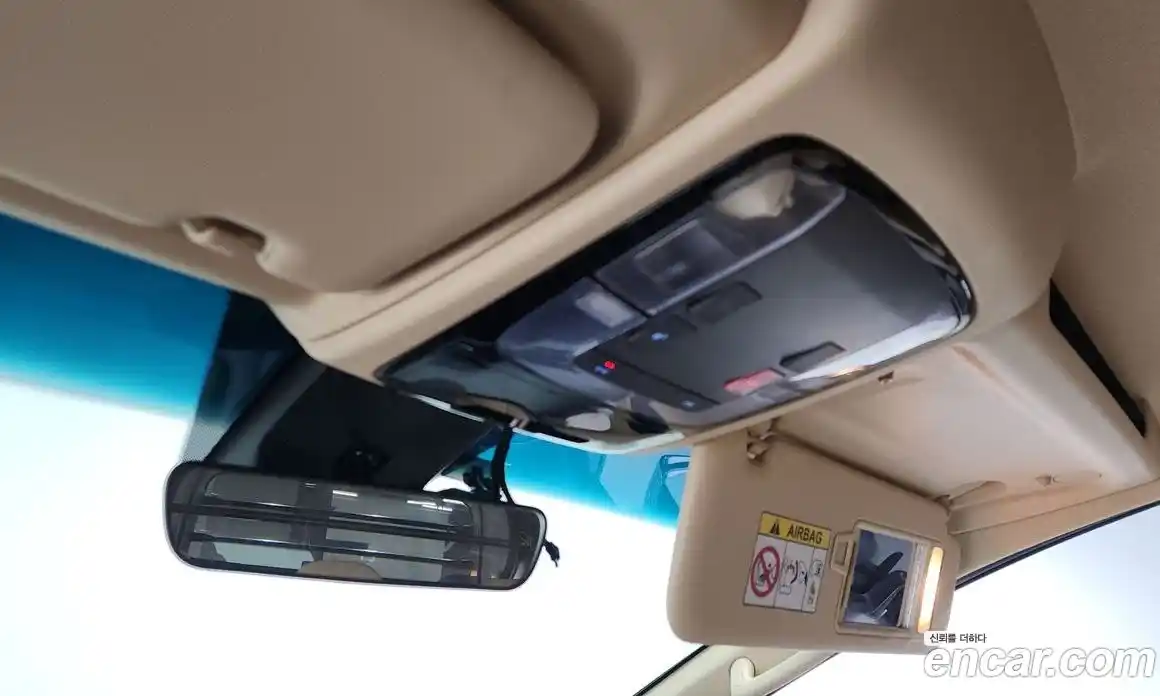 Hyundai Staria 2024 3.5 Автомат в Москве № 1154607, фото 19