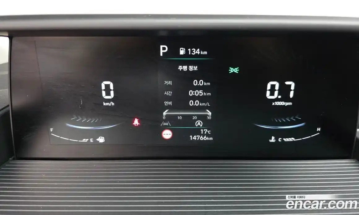 Hyundai Staria 2025 2.2 Автомат в Москве № 1154633, фото 7