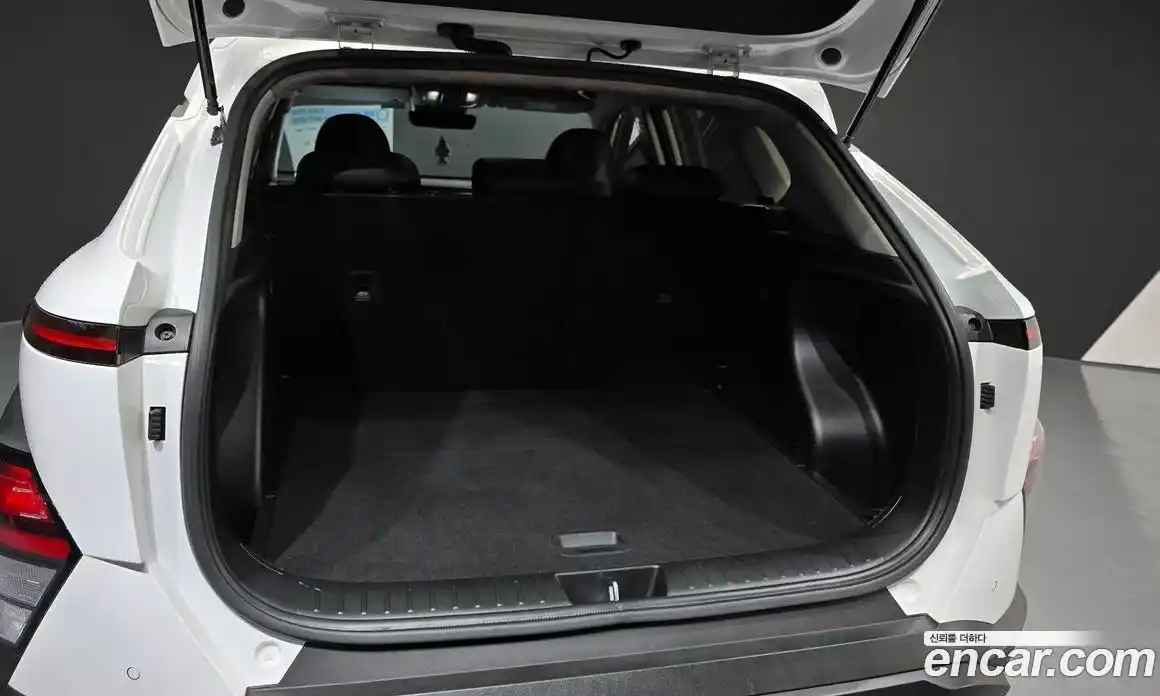 Hyundai Kona 2024 2.0 Автомат в Москве № 1154766, фото 20