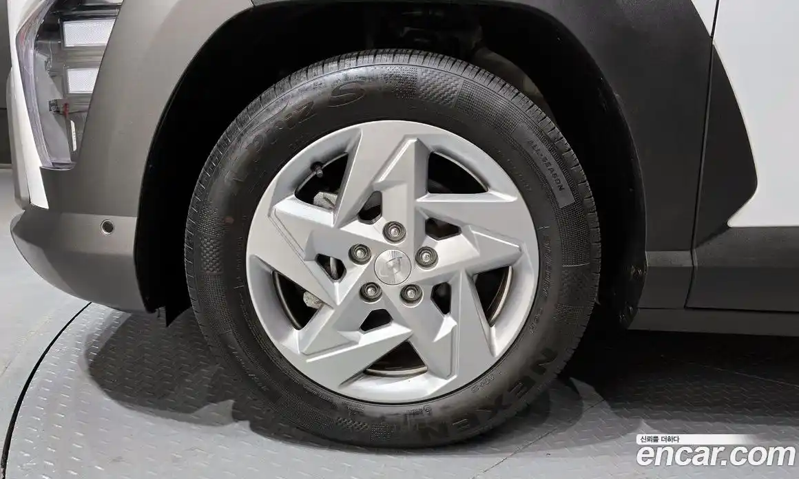 Hyundai Kona 2024 2.0 Автомат в Москве № 1154766, фото 5