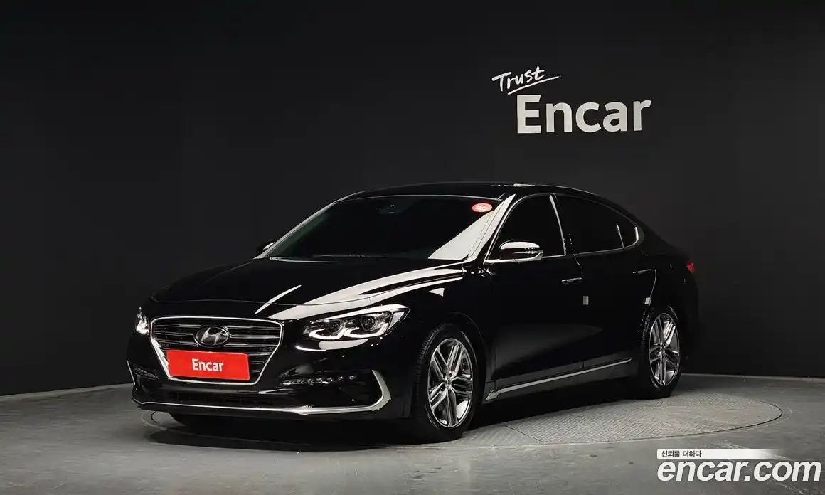 Hyundai Grandeur 2018 2.4 гидро в Москве № 1154792, фото 1