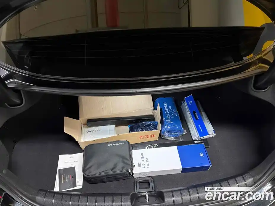 Hyundai Grandeur 2018 2.4 гидро в Москве № 1154792, фото 20