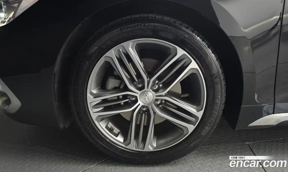 Hyundai Grandeur 2018 2.4 гидро в Москве № 1154792, фото 5