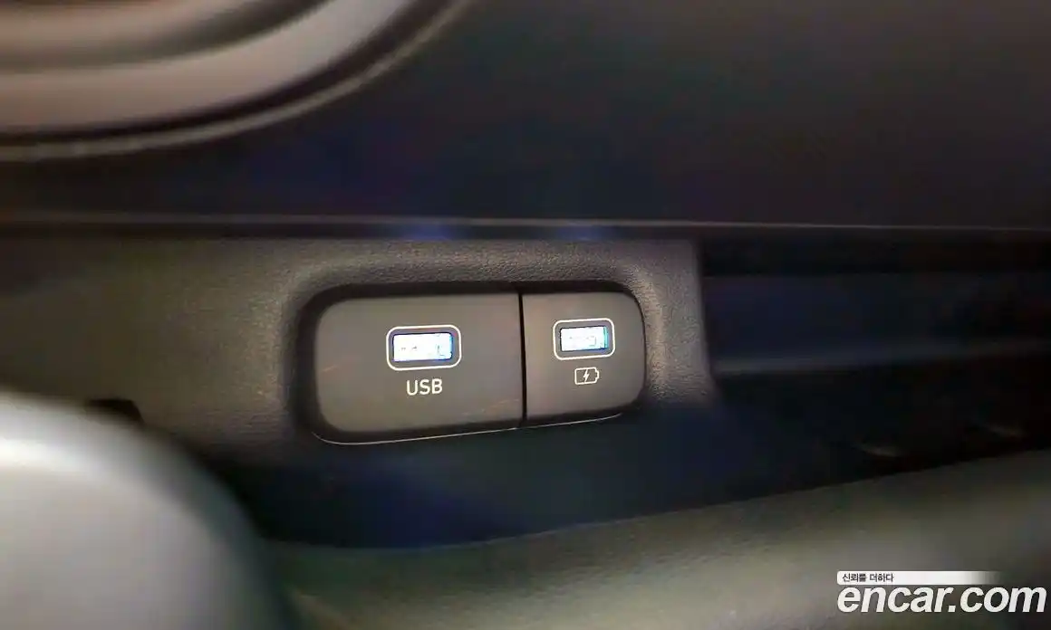 Hyundai Casper 2023 1.0 Автомат в Москве № 1154816, фото 18