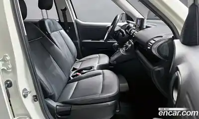 Hyundai Casper 2023 1.0 Автомат в Москве № 1154816, миниатюра 10