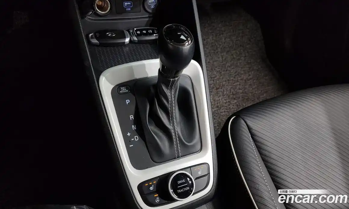 Hyundai Venue 2020 1.6 Автомат в Москве № 1154954, фото 9