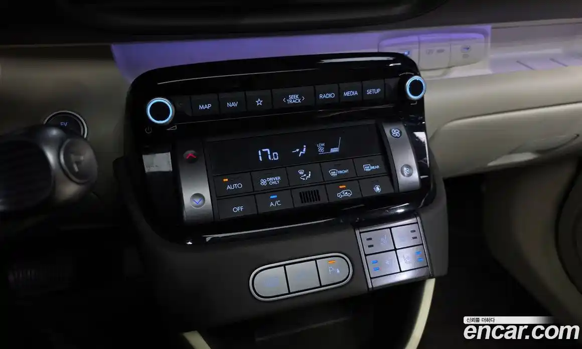 Hyundai Casper 2024 0.2 Автомат в Москве № 1154955, фото 16