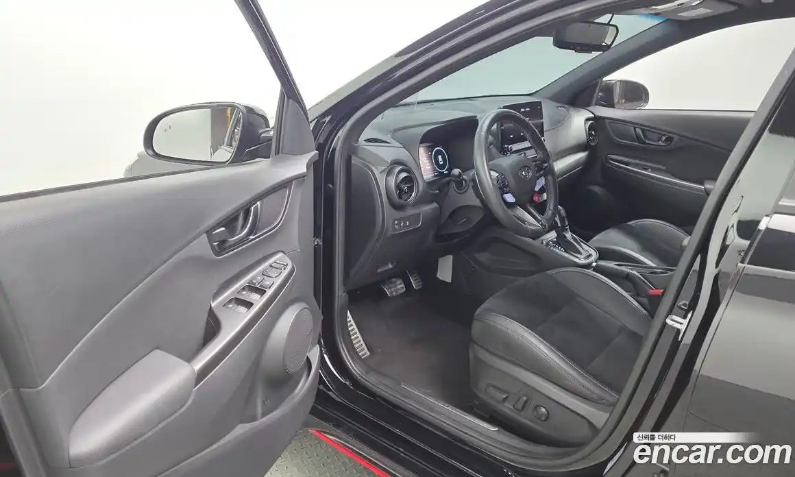 Hyundai Kona 2022 2.0 Автомат в Москве № 1154962, фото 10