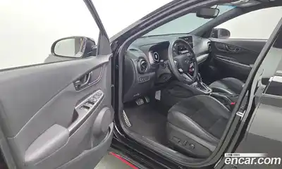 Hyundai Kona 2022 2.0 Автомат в Москве № 1154962, миниатюра 10