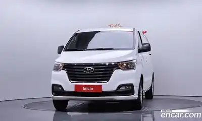 Hyundai Starex 2020 2.5 Автомат в Москве № 1155010, миниатюра 3