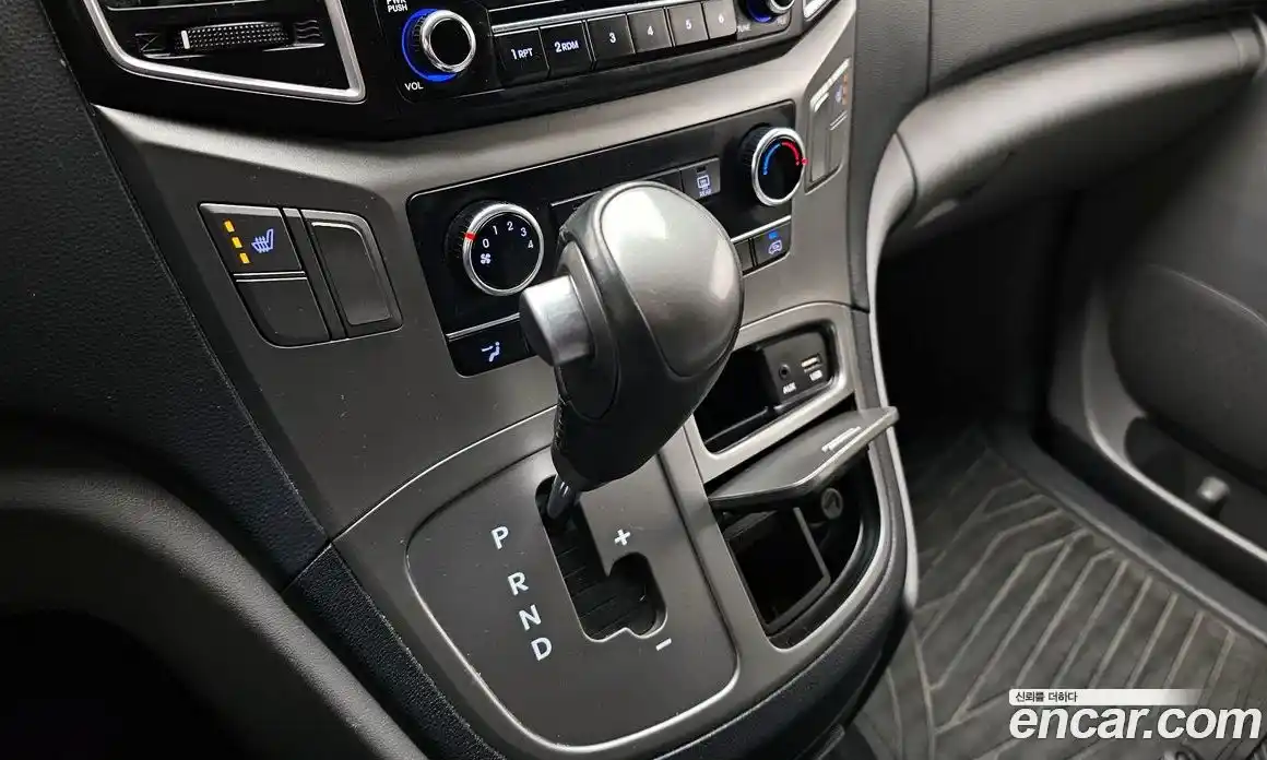 Hyundai Starex 2020 2.5 Автомат в Москве № 1155010, фото 9