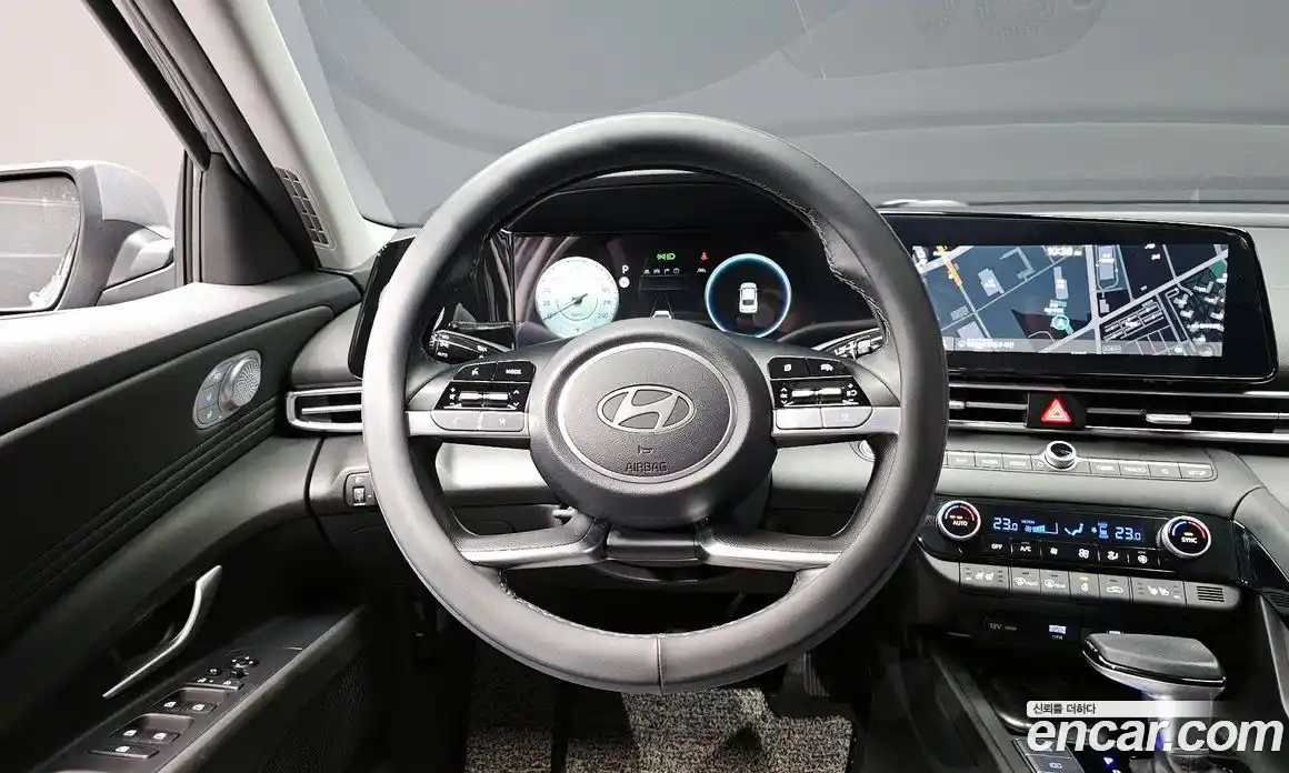 Hyundai Avante 2023 1.6 Автомат в Москве № 1155012, фото 13