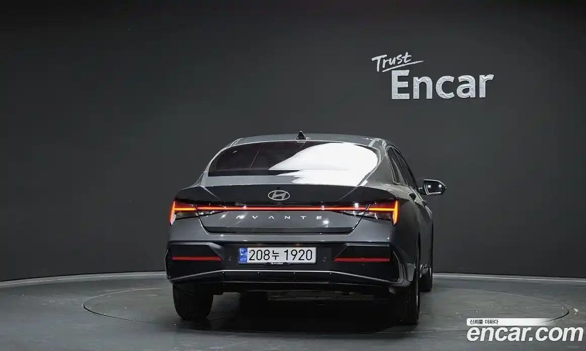 Hyundai Avante 2023 1.6 Автомат в Москве № 1155012, фото 4