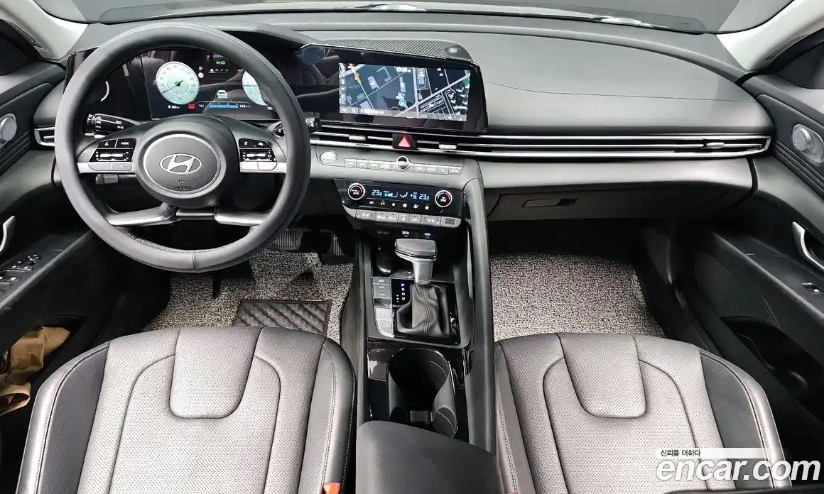 Hyundai Avante 2023 1.6 Автомат в Москве № 1155012, фото 7