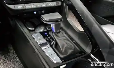 Hyundai Avante 2023 1.6 Автомат в Москве № 1155012, миниатюра 9