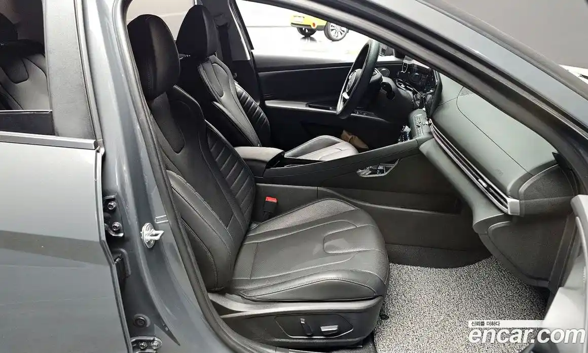 Hyundai Avante 2023 1.6 Автомат в Москве № 1155012, фото 10