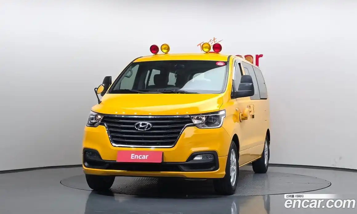 Hyundai Starex 2021 2.4 Автомат в Москве № 1155022, фото 3